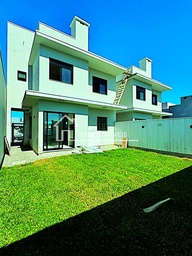 Sobrado de 3 quartos, 150m² no bairro integração, em Araricá | Eu Corretor