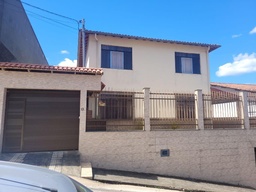Casa de 4 quartos, 235m² no bairro Bom Pastor, em Juiz de Fora | Eu Corretor