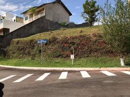 Lote/Terreno de 508m² no bairro Nova Gramado Village, em Juiz de Fora | Eu Corretor