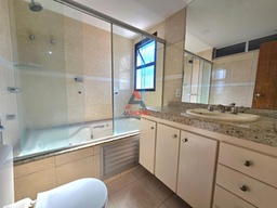 Apartamento de 4 quartos, no bairro Centro, em Juiz de Fora | Eu Corretor