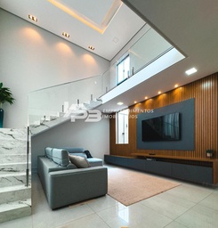 Casa de 290m² no bairro Jardim Portal das Flores, em Arapongas | Eu Corretor