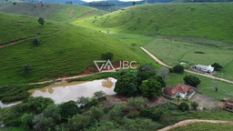 Fazenda/Sítios/Chácaras no bairro Centro , em Pescador | Eu Corretor
