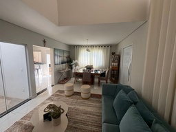 Casa de 350m² no bairro Jardim Grajaú, em Lençóis Paulista | Eu Corretor