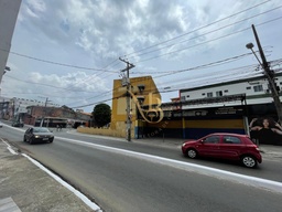 Prédio Inteiro de 7 quartos, 280m² no bairro Centro, em Lauro de Freitas | Eu Corretor