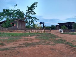Fazenda/Sítios/Chácaras de 2 quartos, no bairro área rural de rondolândia , em Rondolândia | Eu Corretor