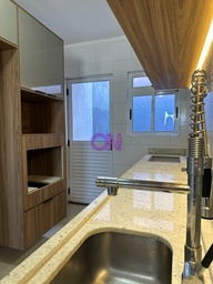 Casa de 2 quartos, no bairro Campo Largo da Roseira, em São José dos Pinhais | Eu Corretor