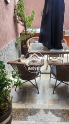 Casa de 3 quartos, no bairro Caiçara-Adelaide, em Belo Horizonte | Eu Corretor