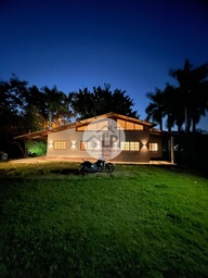 Casa de Condomínio de 3 quartos, 170m² no bairro Condomínio Hípico Residencial Piabanha, em Três Rios | Eu Corretor