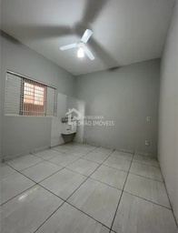 Casa de 4 quartos, 234m² no bairro Vila Mamedina, em Lençóis Paulista | Eu Corretor