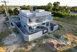 Sobrado de 3 quartos, 117m² no bairro Eliana, em Guaratuba | Eu Corretor