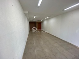 Loja / Salão / Ponto Comercial de 48m² no bairro Centro, em Lençóis Paulista | Eu Corretor