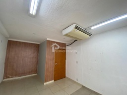 Loja / Salão / Ponto Comercial de 48m² no bairro Centro, em Lençóis Paulista | Eu Corretor