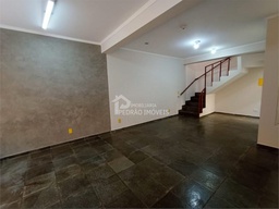 Loja / Salão / Ponto Comercial de 70m² no bairro Centro, em Lençóis Paulista | Eu Corretor