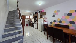 Sobrado de 2 quartos, 70m² no bairro São Sebastiao, em Palhoça | Eu Corretor