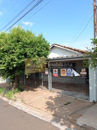 Casa de 2 quartos, no bairro Vila Abarca, em Tupã | Eu Corretor