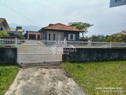 Casa de 2 quartos, no bairro Araçatuba, em Imbituba | Eu Corretor