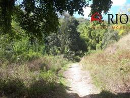 Lote/Terreno de no bairro FREGUESIA (JACAREPAGUÁ), em Rio de Janeiro | Eu Corretor