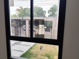 Casa de 2 quartos, 161m² no bairro Loteamento Chamonix, em Londrina | Eu Corretor