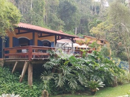 Fazenda/Sítios/Chácaras de 4 quartos, 250m² no bairro Cinco Lagos, em Mendes | Eu Corretor