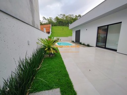 Casa de Condomínio de 3 quartos, 174m² no bairro Sertão do Maruim, em São José | Eu Corretor