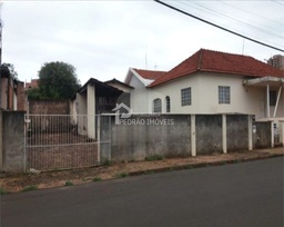 Lote/Terreno de 354m² no bairro Centro, em Lençóis Paulista | Eu Corretor