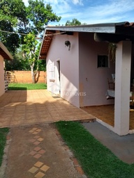 Fazenda/Sítios/Chácaras de 3 quartos, 200m² no bairro Chácaras Tia Emília, em Lençóis Paulista | Eu Corretor