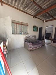 Casa de 2 quartos, no bairro universitario, em Caldas Novas | Eu Corretor