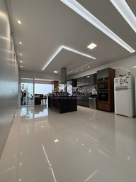 Casa de 4 quartos, no bairro bandeirante, em Caldas Novas | Eu Corretor