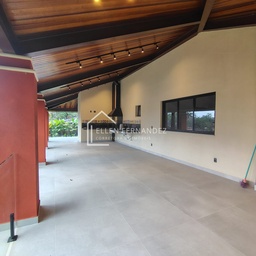 Casa de 3 quartos, 285m² no bairro Park Imperial, em Caraguatatuba | Eu Corretor