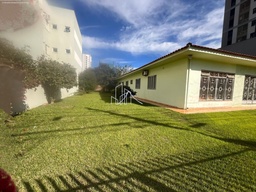 Lote/Terreno de 800m² | Eu Corretor