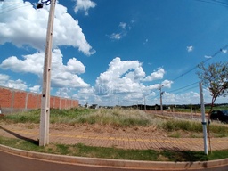 Lote/Terreno de 360m² no bairro Vila Industrial, em Toledo | Eu Corretor