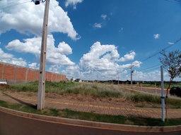 Lote/Terreno de 360m² no bairro Vila Industrial, em Toledo | Eu Corretor