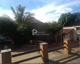 Casa de 3 quartos, 400m² no bairro Jardim Príncipe, em Lençóis Paulista | Eu Corretor