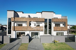 Sobrado de 3 quartos, 126m² no bairro Brejatuba, em Guaratuba | Eu Corretor