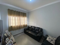 Casa de 2 quartos, 234m² no bairro Vila Antonieta I, em Lençóis Paulista | Eu Corretor