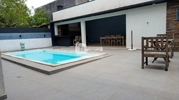 Sobrado de 5 quartos, 350m² no bairro Barra do Saí, em Guaratuba | Eu Corretor