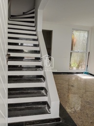 Casa de Condomínio de 3 quartos, 132m² no bairro Canto do Forte, em Praia Grande | Eu Corretor