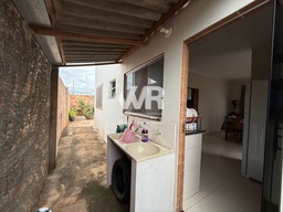 Casa de 3 quartos, 49m² no bairro Jardim Florença, em Passos | Eu Corretor
