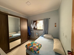 Casa de 3 quartos, 49m² no bairro Jardim Florença, em Passos | Eu Corretor