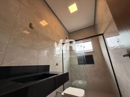 Casa de 3 quartos, 147m² no bairro Parque das Aroeiras, em Passos | Eu Corretor