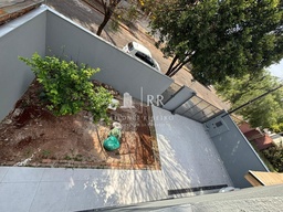 Sobrado de 4 quartos, 321m² no bairro Jardim Andrade, em Londrina | Eu Corretor