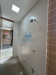 Apartamento de 2 quartos, 100m² no bairro Caiobá, em Matinhos | Eu Corretor