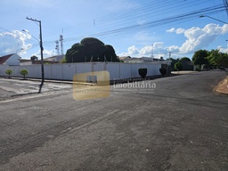 Lote/Terreno no bairro Centro, em Tupã | Eu Corretor