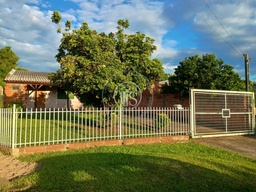 Casa de 2 quartos, no bairro Rauber, em Santa Cruz do Sul | Eu Corretor