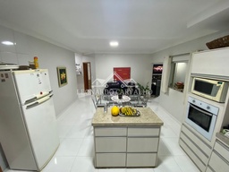 Sobrado de no bairro itaguai 2, em Caldas Novas | Eu Corretor