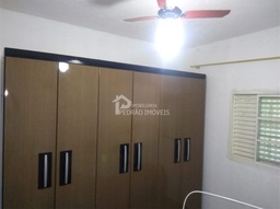 Casa de 3 quartos, 372m² no bairro Vila Baccili, em Lençóis Paulista | Eu Corretor