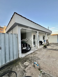 Casa de 3 quartos, no bairro L P pereira, em Divinópolis | Eu Corretor