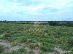 Fazenda/Sítios/Chácaras de 3 quartos, no bairro área rural, em Chupinguaia | Eu Corretor