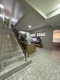 Sobrado de 9 quartos, no bairro belvedere, em Caldas Novas | Eu Corretor