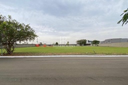 Lote/Terreno Comercial de 465m² no bairro Fazenda Santa Lúcia, em Americana | Eu Corretor